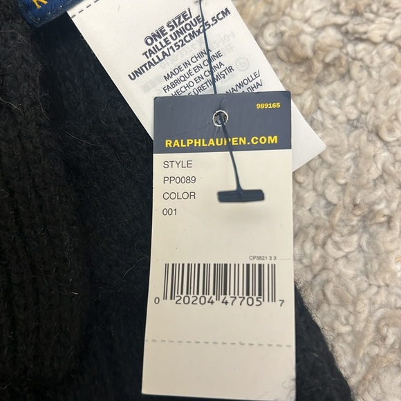 Cable Merino Wool Blend Scarf
Polo Ralph Lauren - Picture 6 of 6